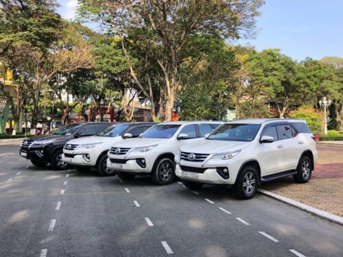 Thuê xe Huy Đạt tự hào sở hữu đội xe 7 chỗ sân bay Tân Sơn Nhất đa dạng
